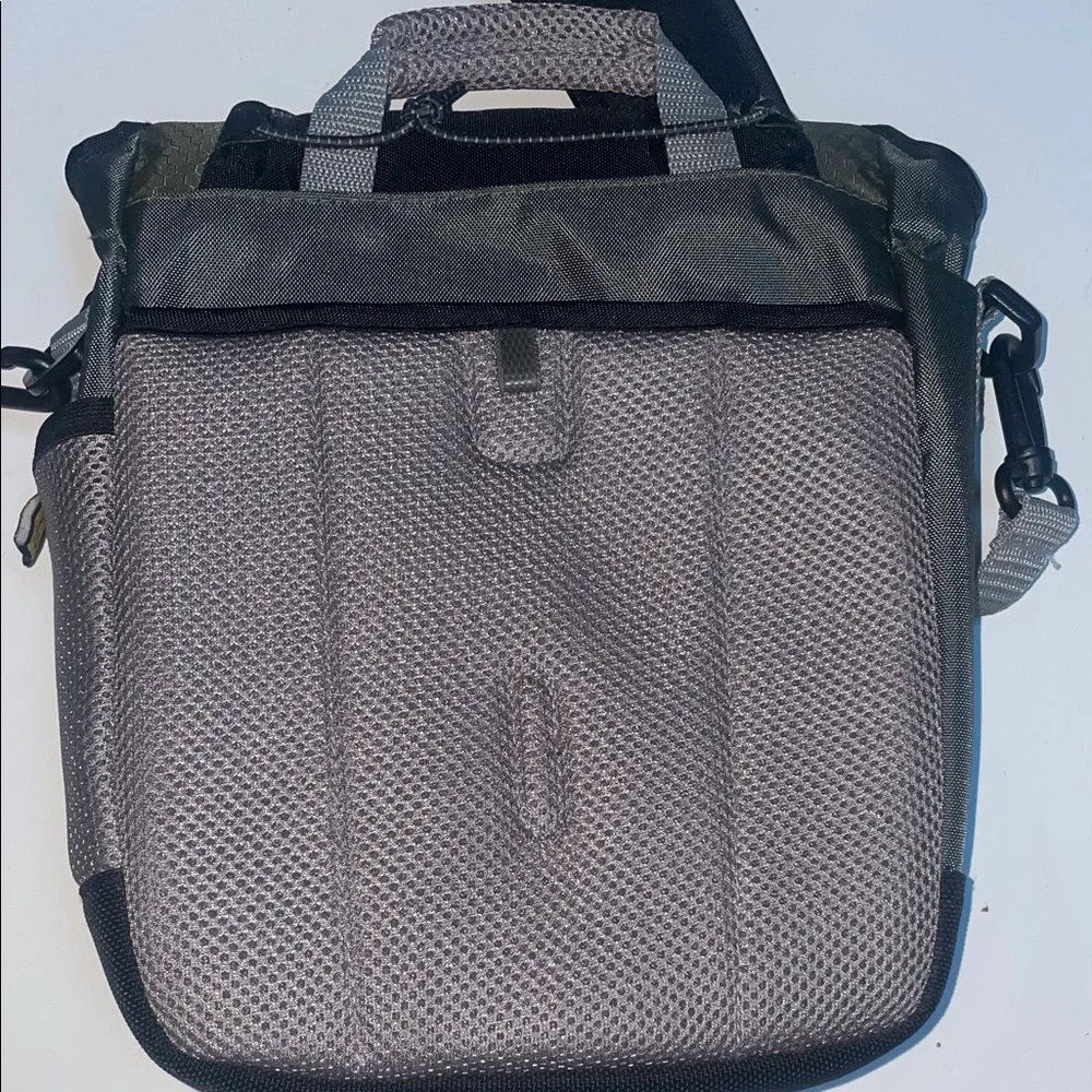 Gently Loved Case Logic Camera Bag